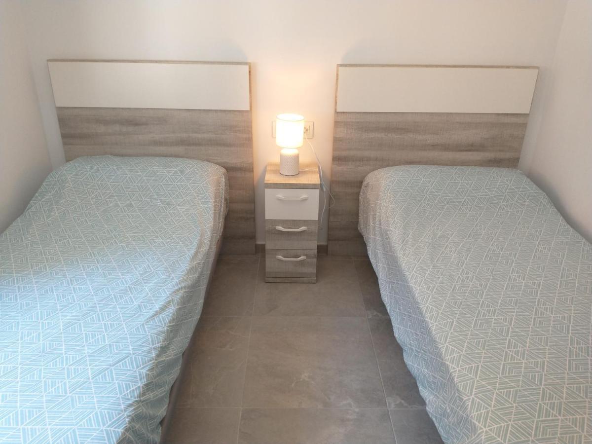 Modern Nieuwbouwappartement Aan Het Strand Van De Mar Menor In Santiago De La Ribera Lo Pagán 외부 사진